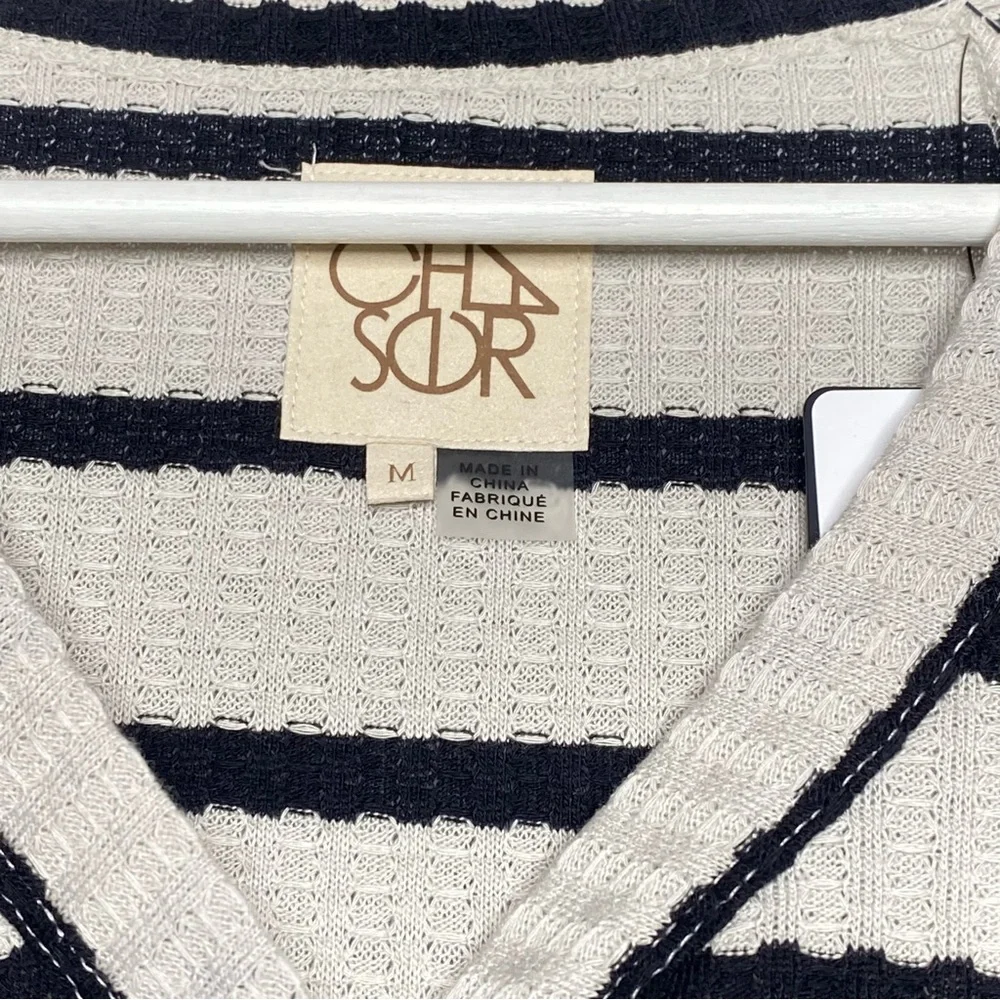 Chaser Striped Thermal V-Neck Henley Top — M